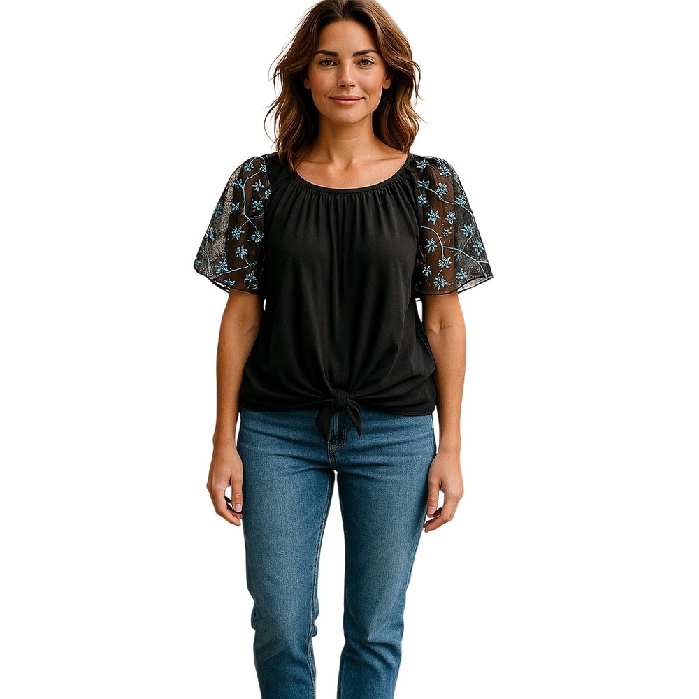 Kim & Cami Black and‎ White Puff Sleeve Blouse